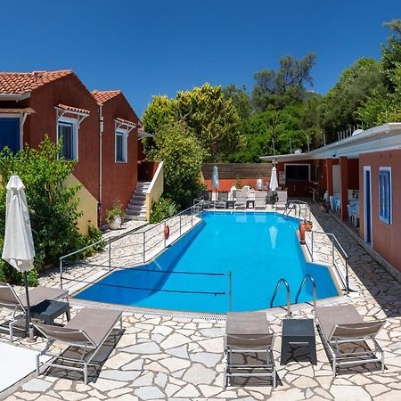 Vliho Bay Boutique Hotel Yénion Exteriör bild