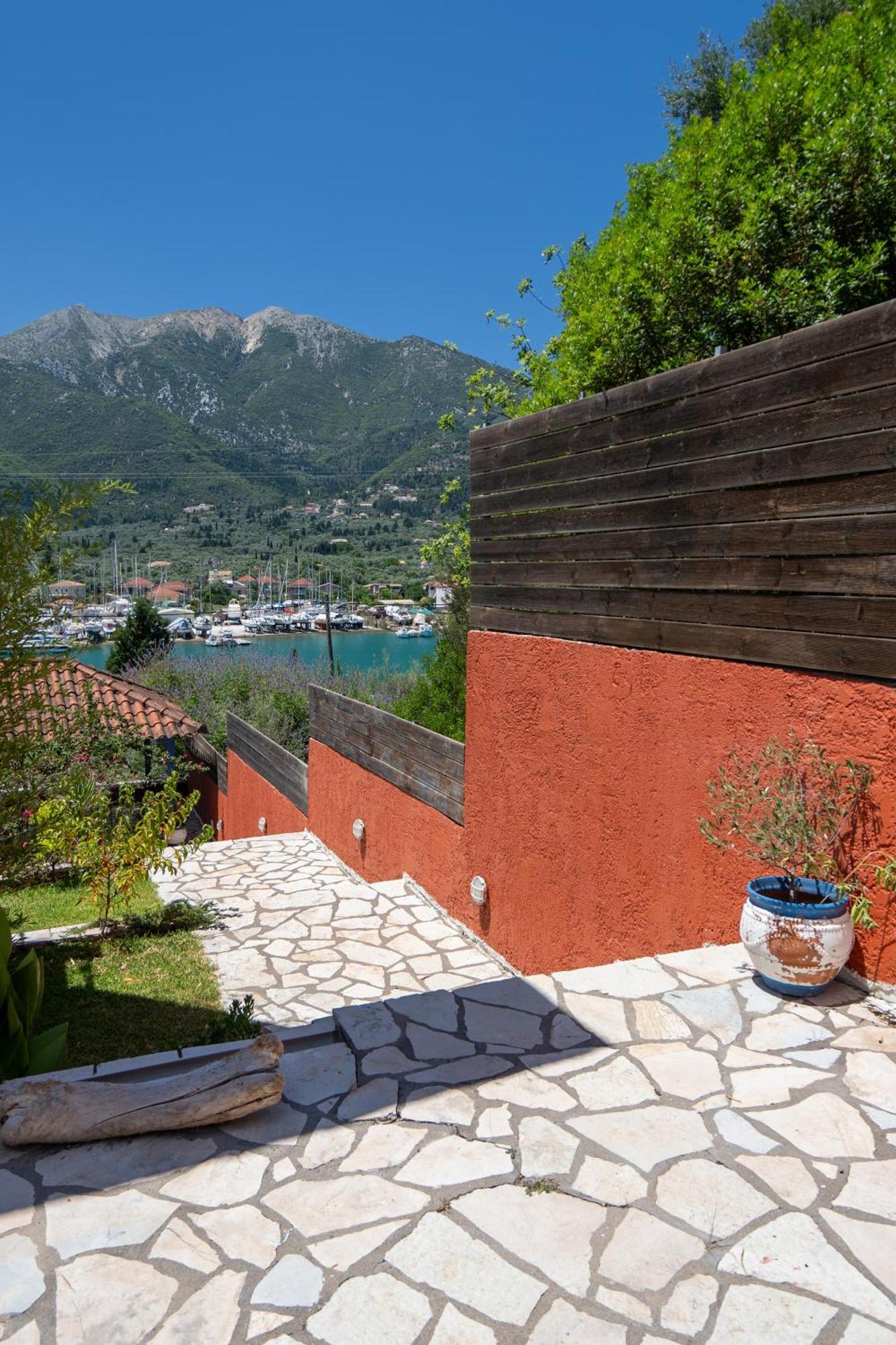 Vliho Bay Boutique Hotel Yénion Exteriör bild
