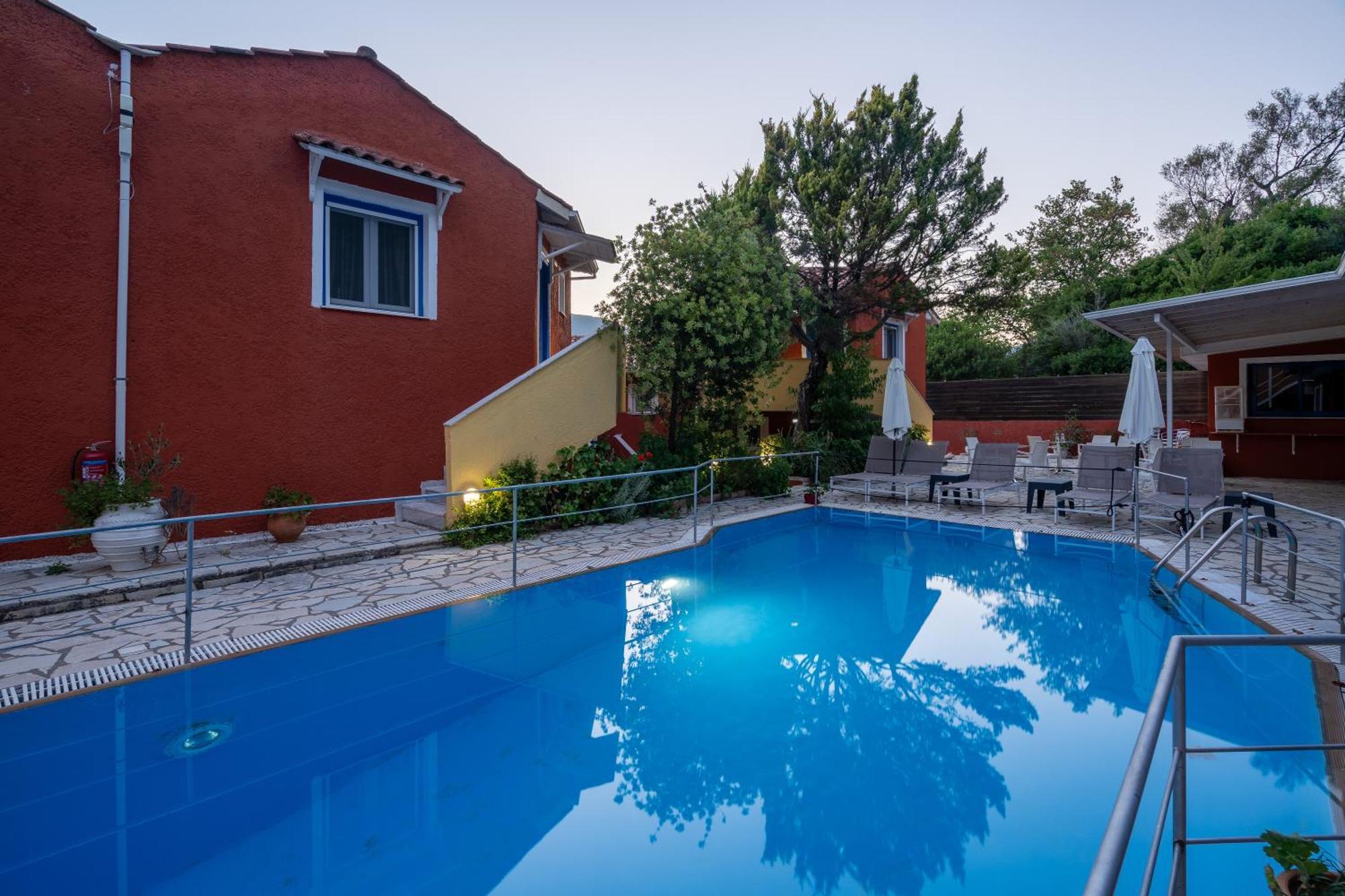 Vliho Bay Boutique Hotel Yénion Exteriör bild