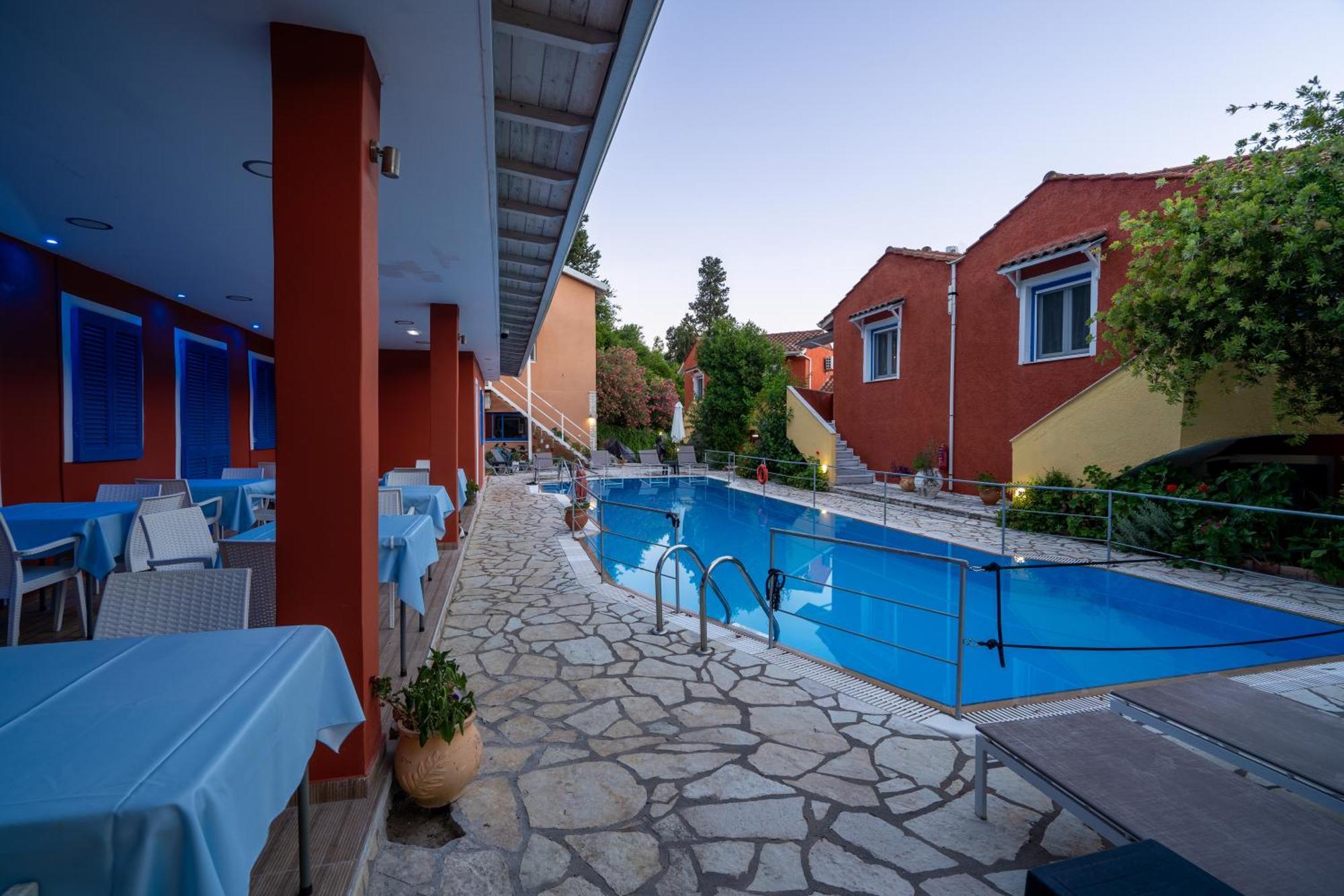 Vliho Bay Boutique Hotel Yénion Exteriör bild