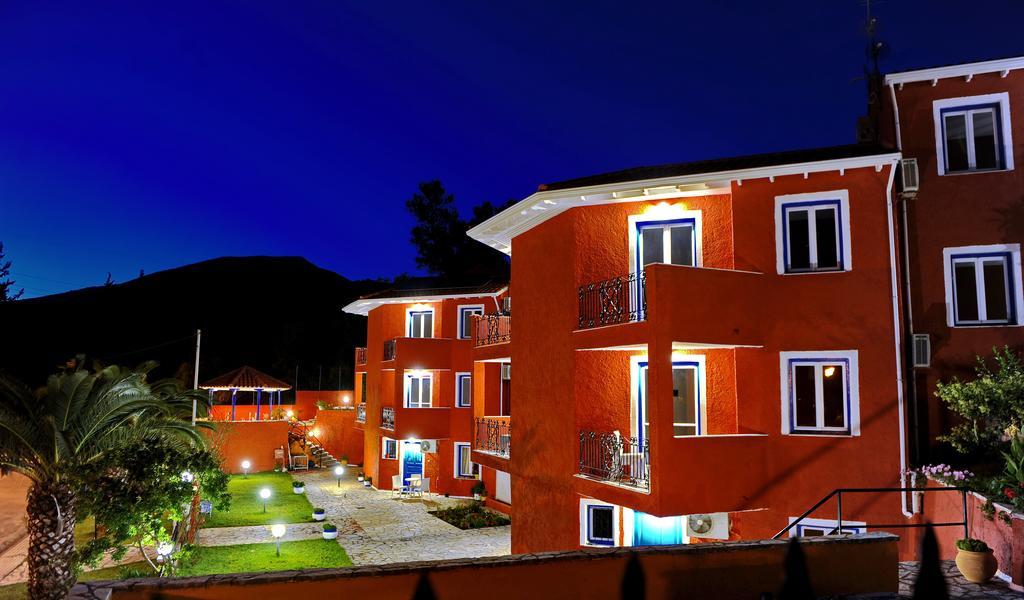 Vliho Bay Boutique Hotel Yénion Exteriör bild