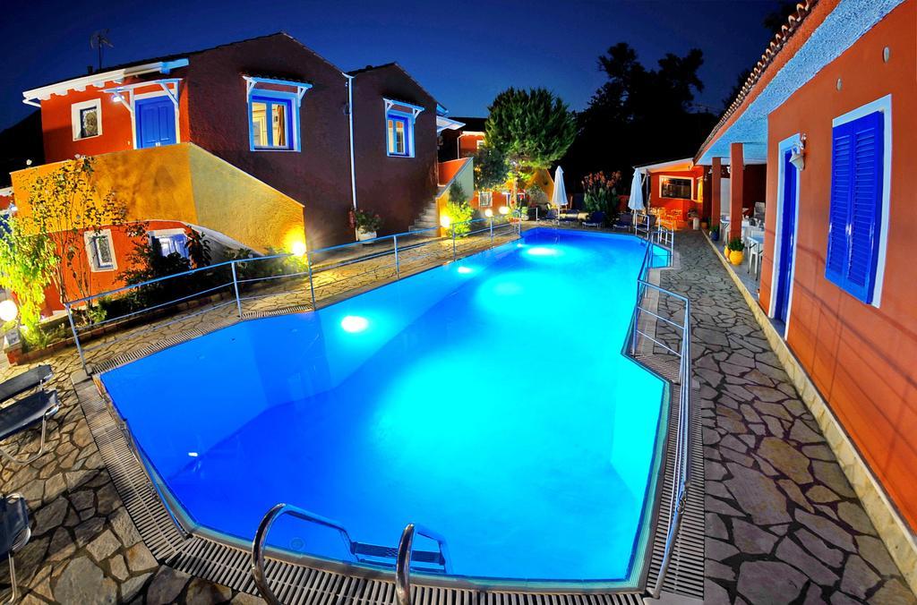 Vliho Bay Boutique Hotel Yénion Exteriör bild